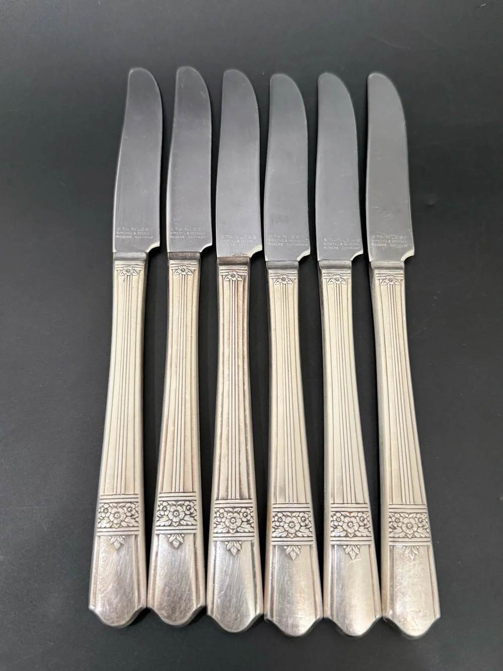 Vintage ONEIDA Simeon & George Rogers Co. Silver Rose Silver-plate Dinner Knives